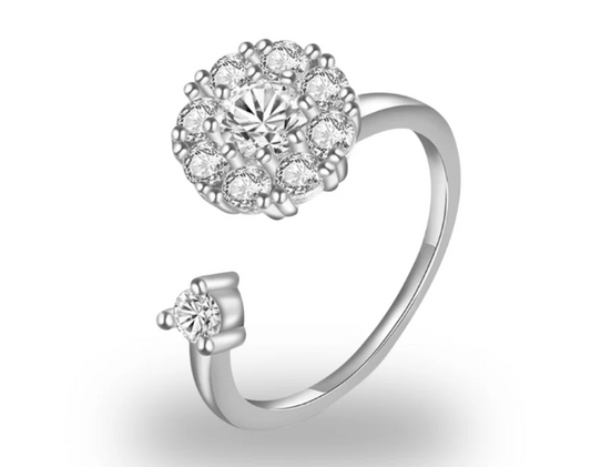 Lunara Ring